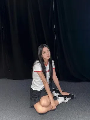 Jisoo OnlyFans Leaked Free Thumbnail Picture - #R1gx3aZAAI