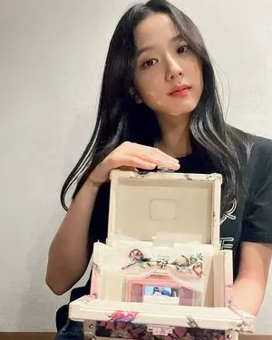 Jisoo OnlyFans Leaked Free Thumbnail Picture - #RSPstlpn9W