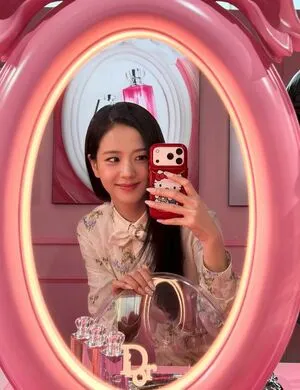 Jisoo OnlyFans Leaked Free Thumbnail Picture - #Sjnz3pJLcw