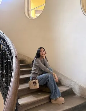 Jisoo OnlyFans Leaked Free Thumbnail Picture - #TgfihoQeEV