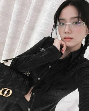 Jisoo OnlyFans Leaked Free Thumbnail Picture - #XgFShu6suW