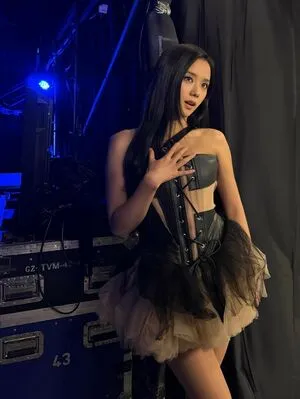 Jisoo OnlyFans Leaked Free Thumbnail Picture - #Y49omse0fr