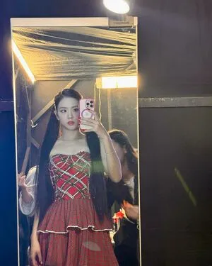 Jisoo OnlyFans Leaked Free Thumbnail Picture - #aYvP7S41nz
