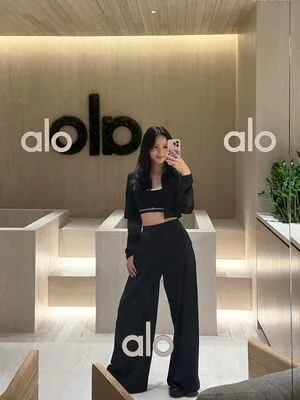 Jisoo OnlyFans Leaked Free Thumbnail Picture - #akAxJ5iz1b