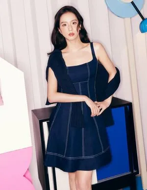 Jisoo OnlyFans Leaked Free Thumbnail Picture - #da5Brkbf9K