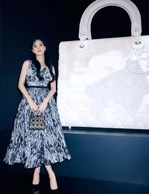 Jisoo OnlyFans Leaked Free Thumbnail Picture - #dntLDUeZpe