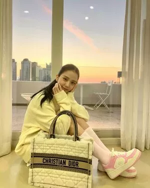 Jisoo OnlyFans Leaked Free Thumbnail Picture - #frsvuuW0g8