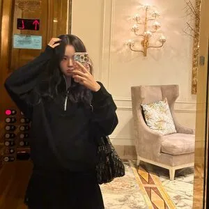 Jisoo OnlyFans Leaked Free Thumbnail Picture - #k9jtfkUYv6