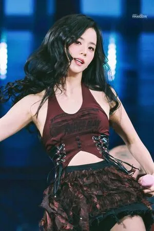 Jisoo OnlyFans Leaked Free Thumbnail Picture - #qPVaauXlAy