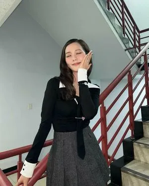Jisoo OnlyFans Leaked Free Thumbnail Picture - #uMs4GGG2AC