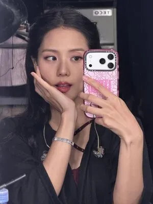Jisoo OnlyFans Leaked Free Thumbnail Picture - #vlAe3g9liF