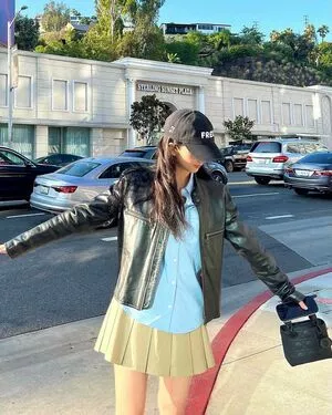 Jisoo OnlyFans Leaked Free Thumbnail Picture - #vo0BtYNmcS