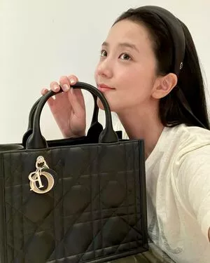 Jisoo OnlyFans Leaked Free Thumbnail Picture - #wFTVfx0NFe