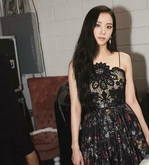 Jisoo OnlyFans Leaked Free Thumbnail Picture - #xKQuPiHxxA