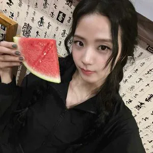 Jisoo OnlyFans Leaked Free Thumbnail Picture - #ydndQz10Zs