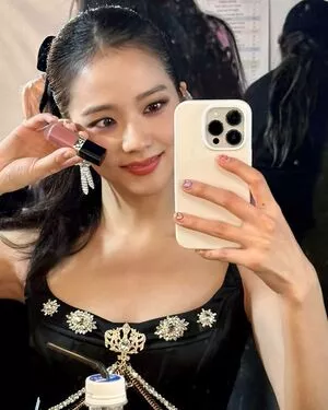 Jisoo OnlyFans Leaked Free Thumbnail Picture - #zr2I8pYI3h
