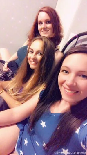 Jjandfriends OnlyFans Leaked Free Thumbnail Picture - #OdOnlfdGFr