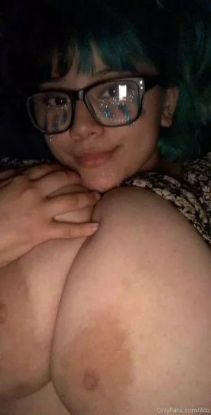 JKLiz OnlyFans Leaked Free Thumbnail Picture - #0BLOYKOD0N