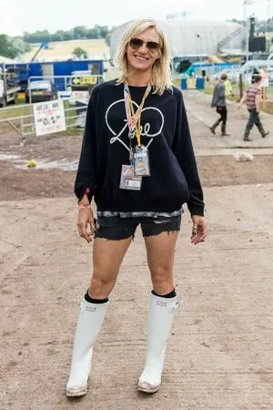 Jo Whiley OnlyFans Leaked Free Thumbnail Picture - #rKf1P2Mefg