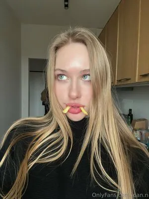 Joan N OnlyFans Leaked Free Thumbnail Picture - #rweOCpNC03