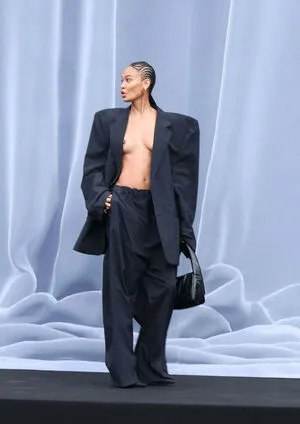 Joan Smalls OnlyFans Leaked Free Thumbnail Picture - #2mdNPN9wXl