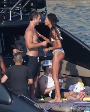 Joan Smalls OnlyFans Leaked Free Thumbnail Picture - #Ryb2oSSi16