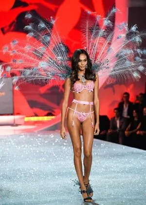 Joan Smalls OnlyFans Leaked Free Thumbnail Picture - #SOtl7RVYa9