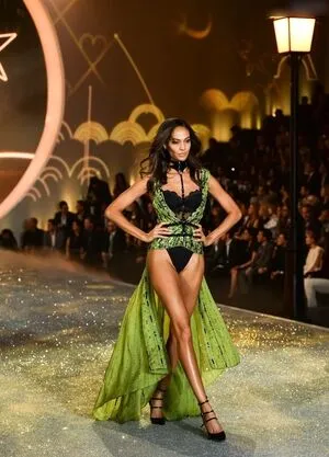 Joan Smalls OnlyFans Leaked Free Thumbnail Picture - #UdX7hYipfu