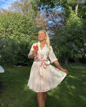 Joana Link OnlyFans Leaked Free Thumbnail Picture - #KhYmgEtrvq