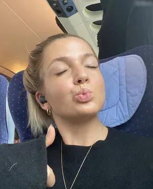 Joana Link OnlyFans Leaked Free Thumbnail Picture - #tKEdf9o83M