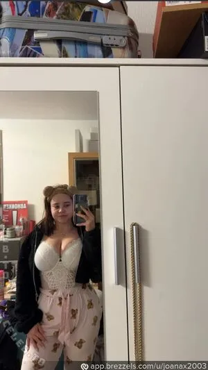 Joanax2003 OnlyFans Leaked Free Thumbnail Picture - #8e5r4r0b1O