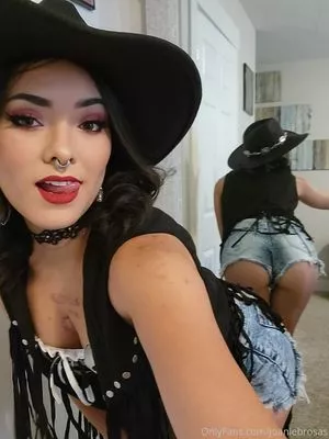 Joanie Brosas OnlyFans Leaked Free Thumbnail Picture - #bKnbbRCE6R