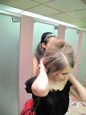 Joannasom OnlyFans Leaked Free Thumbnail Picture - #xXSTy6Uy3M