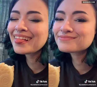 Jodelle Ferland OnlyFans Leaked Free Thumbnail Picture - #K2zoSWdHmc