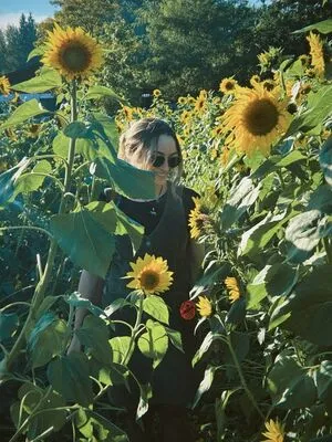 Jodelle Ferland OnlyFans Leaked Free Thumbnail Picture - #z4lmzbmcwt