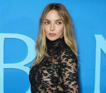 Jodie Comer OnlyFans Leaked Free Thumbnail Picture - #Fyik66H1NN