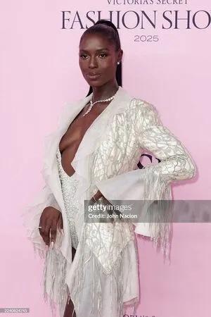 Jodie Turner Smith OnlyFans Leaked Free Thumbnail Picture - #E77QNK9KzD