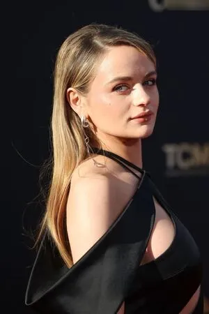 Joey King OnlyFans Leaked Free Thumbnail Picture - #1B7BqUwaHI