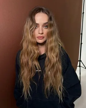 Joey King OnlyFans Leaked Free Thumbnail Picture - #1pBAxraJQC