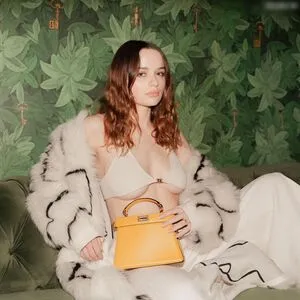 Joey King OnlyFans Leaked Free Thumbnail Picture - #2CjIl2XsGe