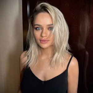 Joey King OnlyFans Leaked Free Thumbnail Picture - #3A42tQYKTr