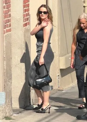 Joey King OnlyFans Leaked Free Thumbnail Picture - #4GkjC8D6BD