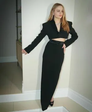 Joey King OnlyFans Leaked Free Thumbnail Picture - #AnDAyqXPS9