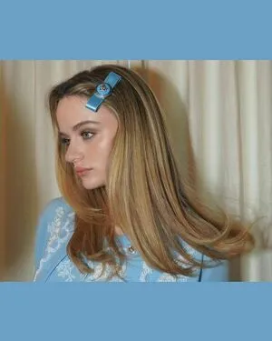 Joey King OnlyFans Leaked Free Thumbnail Picture - #Fs3AGUvSQ2