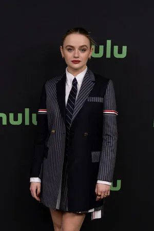 Joey King OnlyFans Leaked Free Thumbnail Picture - #GNO2cCh7x2