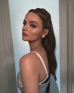 Joey King OnlyFans Leaked Free Thumbnail Picture - #Nsc5dfUF8S