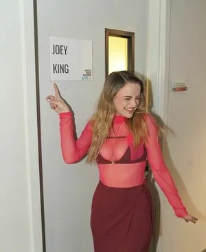 Joey King OnlyFans Leaked Free Thumbnail Picture - #VeuWpPssmb