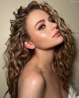 Joey King OnlyFans Leaked Free Thumbnail Picture - #jYe0IZB5Af