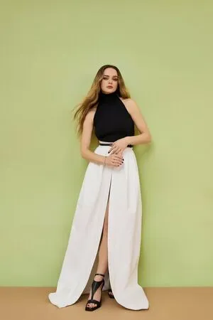Joey King OnlyFans Leaked Free Thumbnail Picture - #kgW5TOQppN