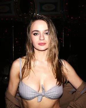Joey King OnlyFans Leaked Free Thumbnail Picture - #o5o2nT19Ou